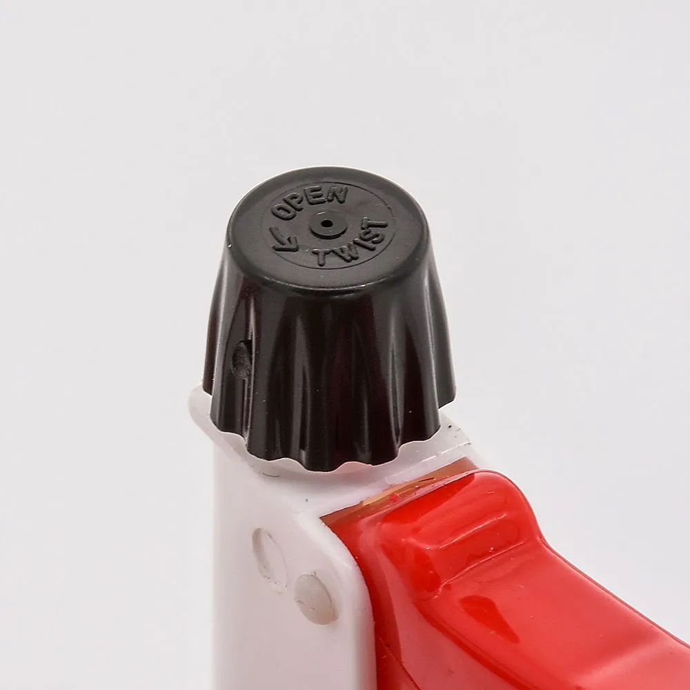 Luxury PET Bottles Pair with Metallic Trigger Sprayers for 2025 6