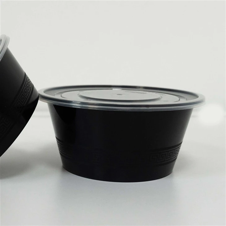 Saliekamas plastmasas bļodas — vietu taupošs dizains